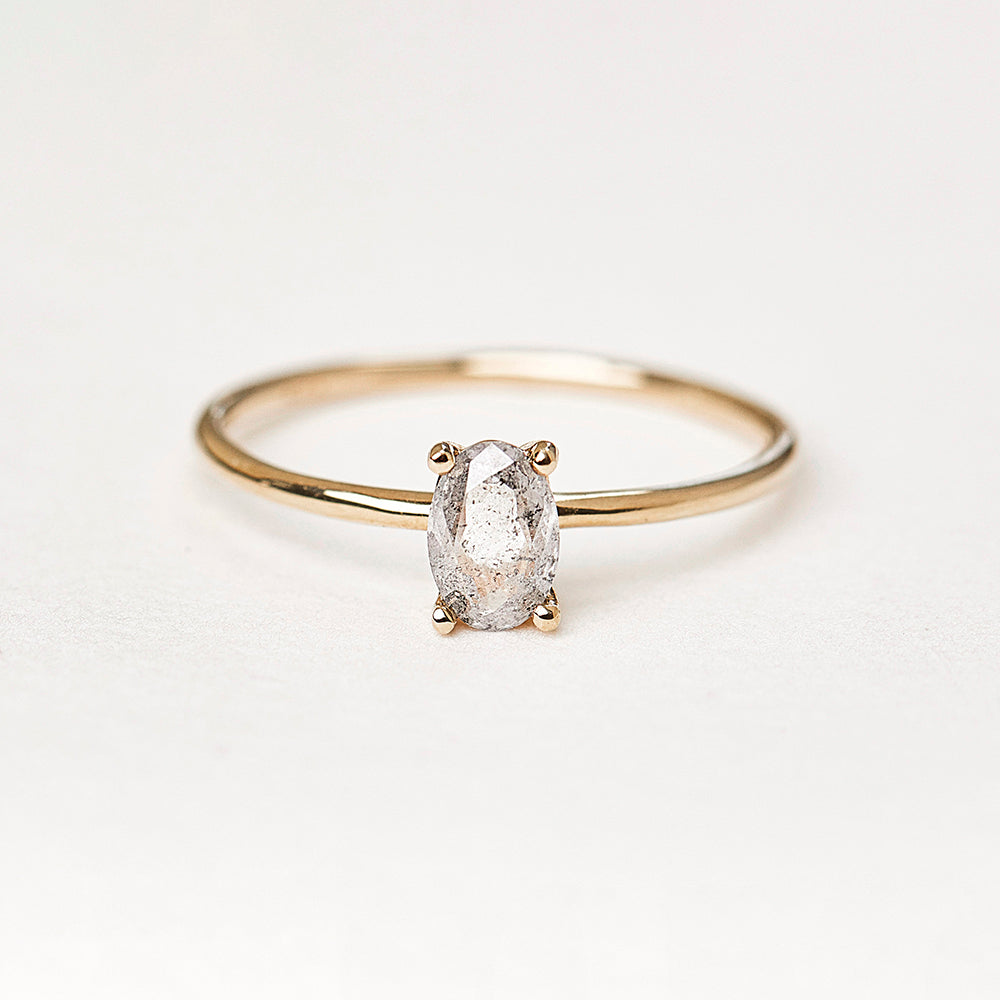 Luna Diamond Ring - 0,4ct Salt & Pepper Diamonds